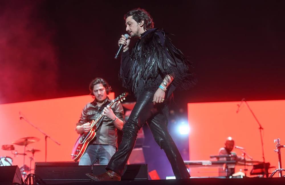 Zoé en la glorieta de insurgentes