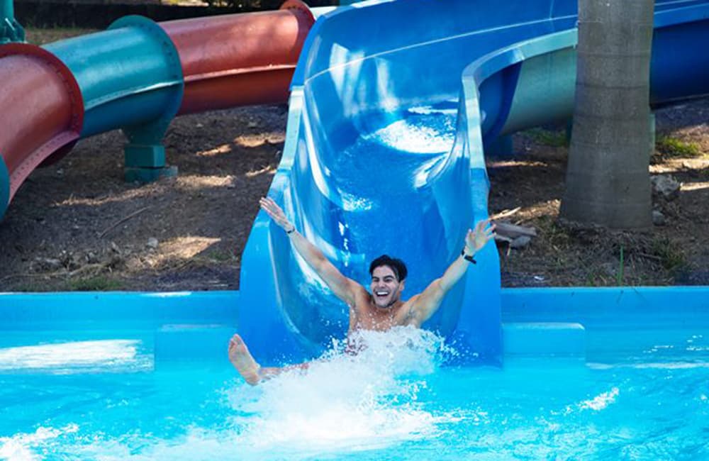 Turibús a Six Flags en Oaxtepec