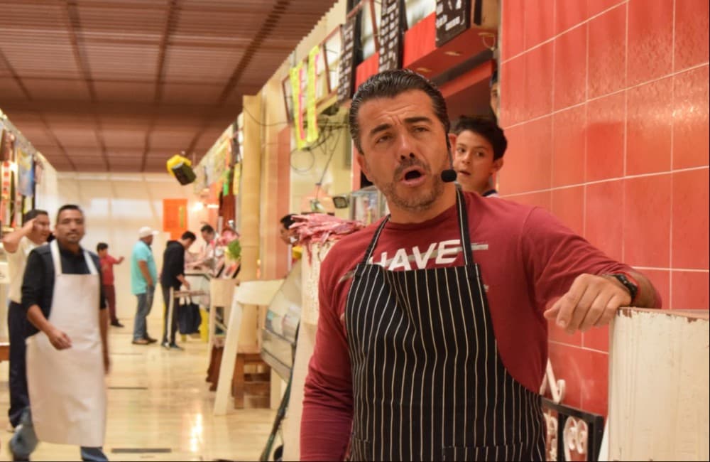 Tres cantantes interpretaron piezas de ópera en mercados de la Ciudad de México. ¿Te tocó ver alguna de sus presentaciones?