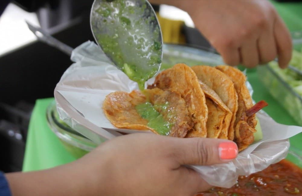 ¿Cuáles son los nutrientes de los tacos?