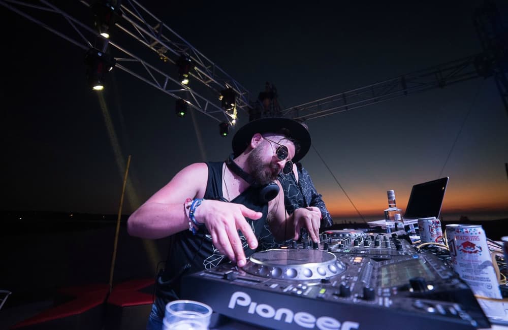 FESTIVAL NACUBI EN PUERTO ESCONDIDO