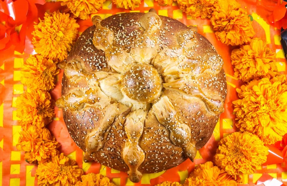 ORIGEN DEL PAN DE MUERTO