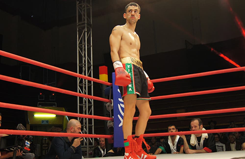 Luis Gerardo Méndez en Bayoneta