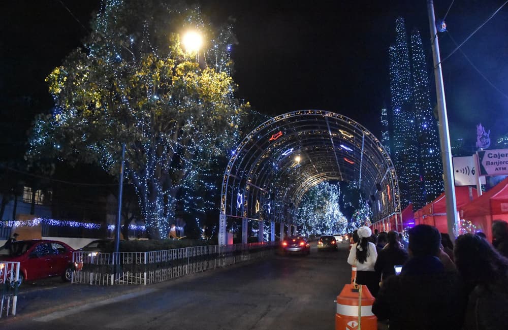 Villa iluminada en CDMX 2018