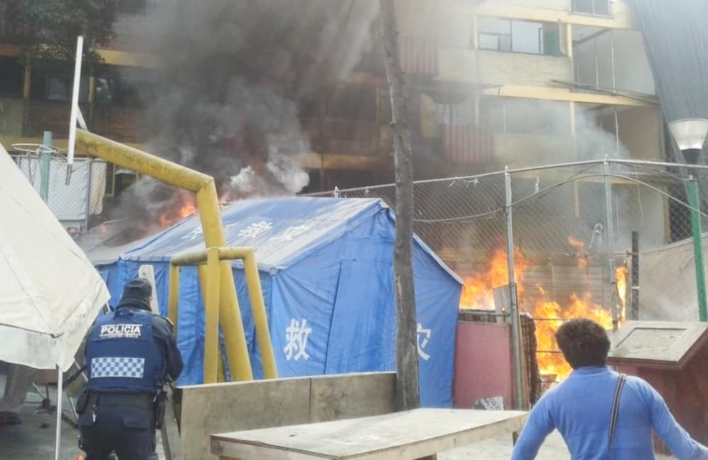 incendio en el campamento de damnificados del 19s