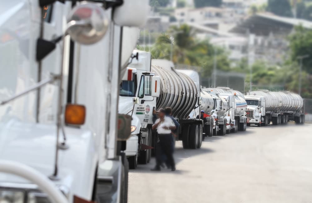 pipas de gasolina en la cdmx
