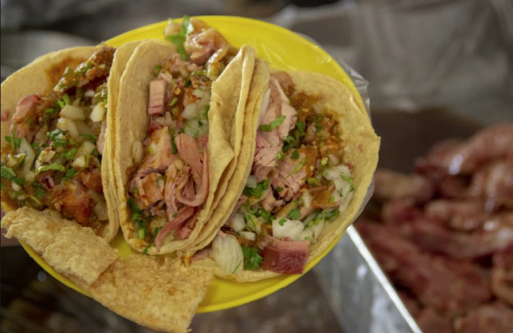 BUFFET DE TACOS DE CARNITAS