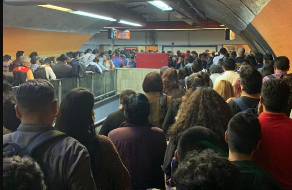 Retrasos en siete líneas: así va el servicio del Metro en CDMX