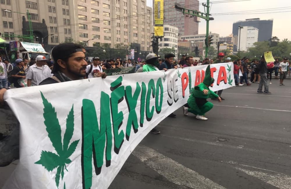 MARCHA POR LA LIBERACIÓN DE LA MARIHUANA
