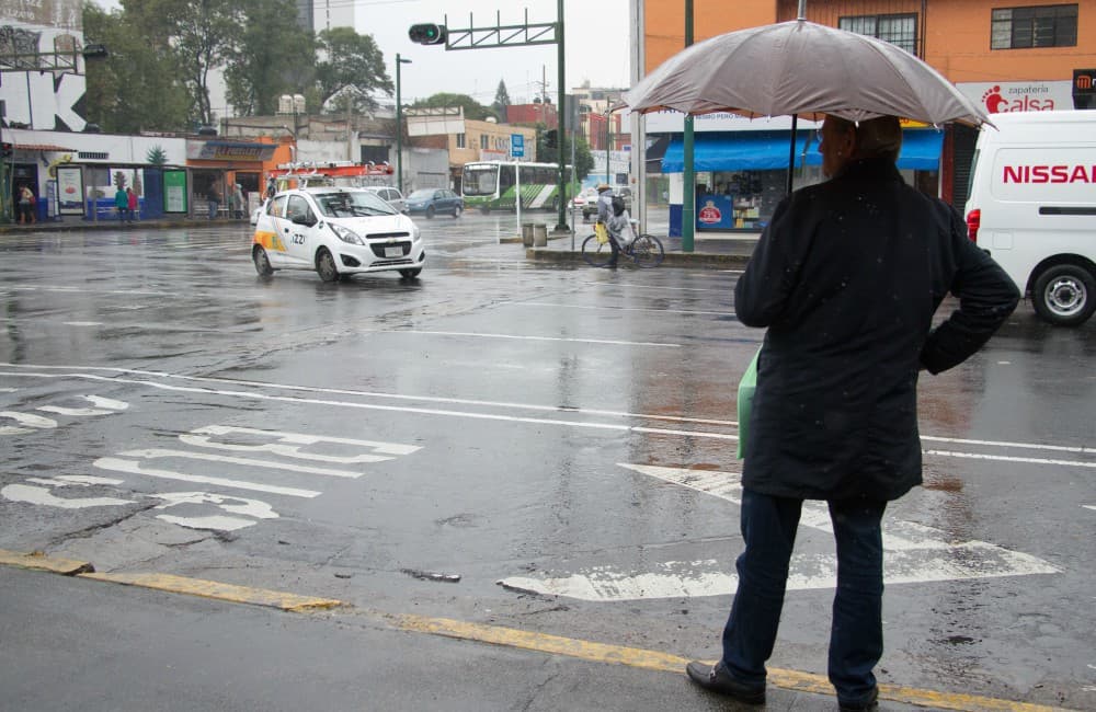 ¡Llévate el paraguas y botas para lluvia! Este será el clima del 7 de junio