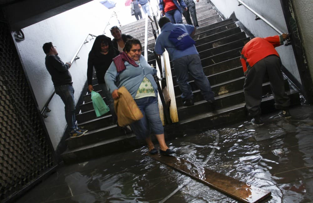 Presentan medidas para evitar inundaciones en el Metro de CDMX