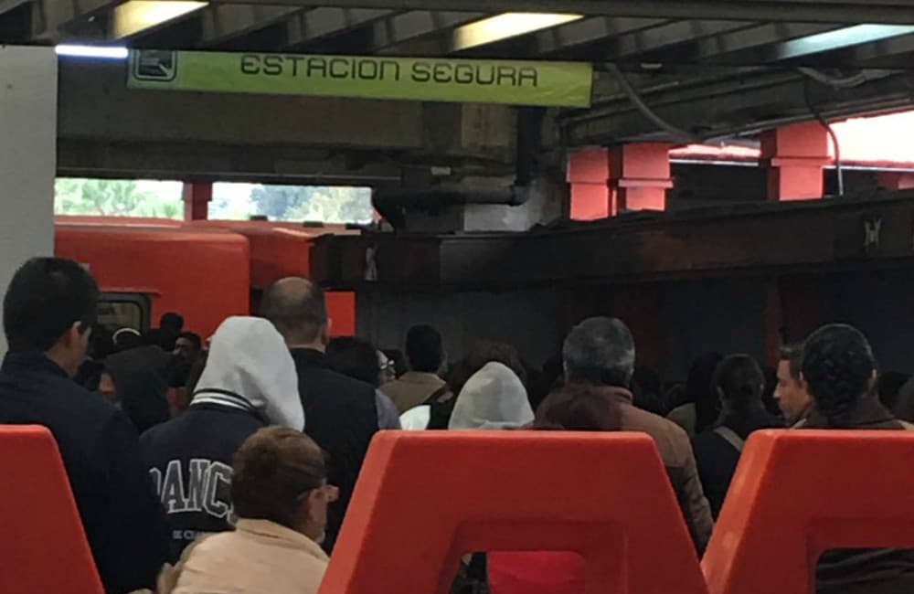 ¡Atención! Activan marcha lenta en el Metro por lluvias en CDMX