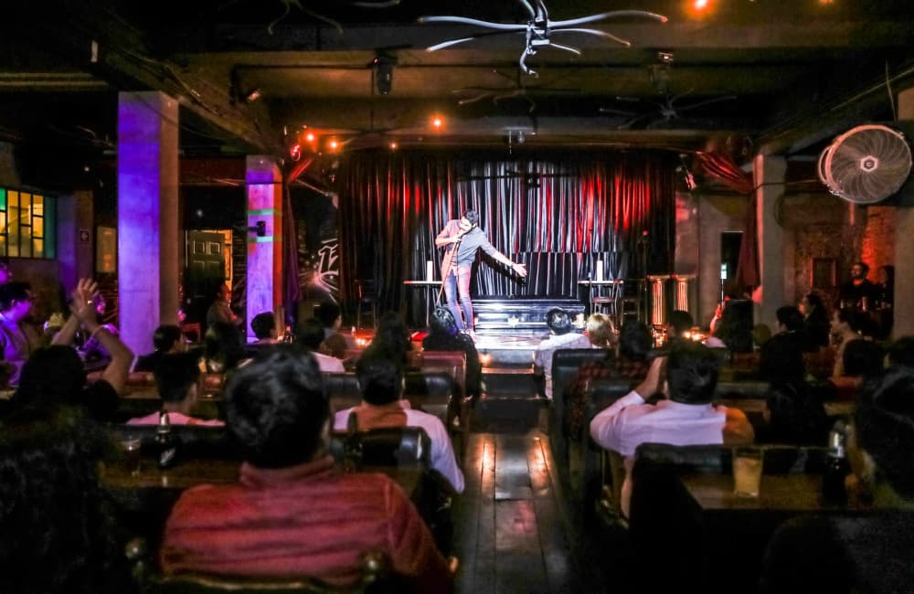 LA ESQUINA DE LA COMEDIA