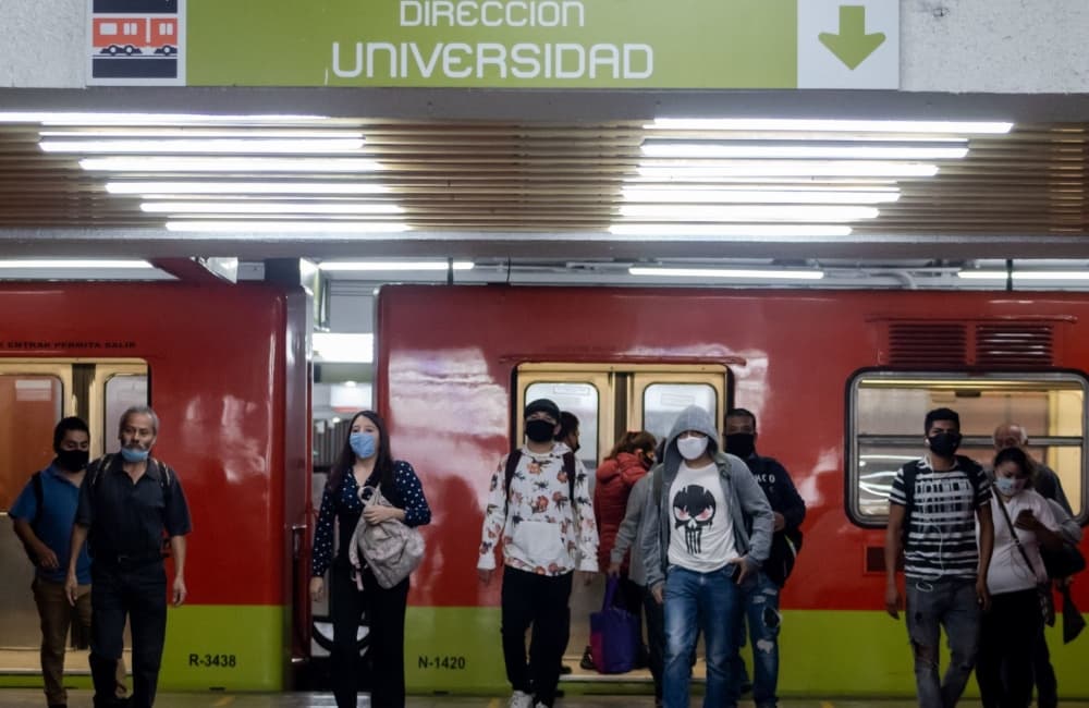 servicio en línea 3 del Metro