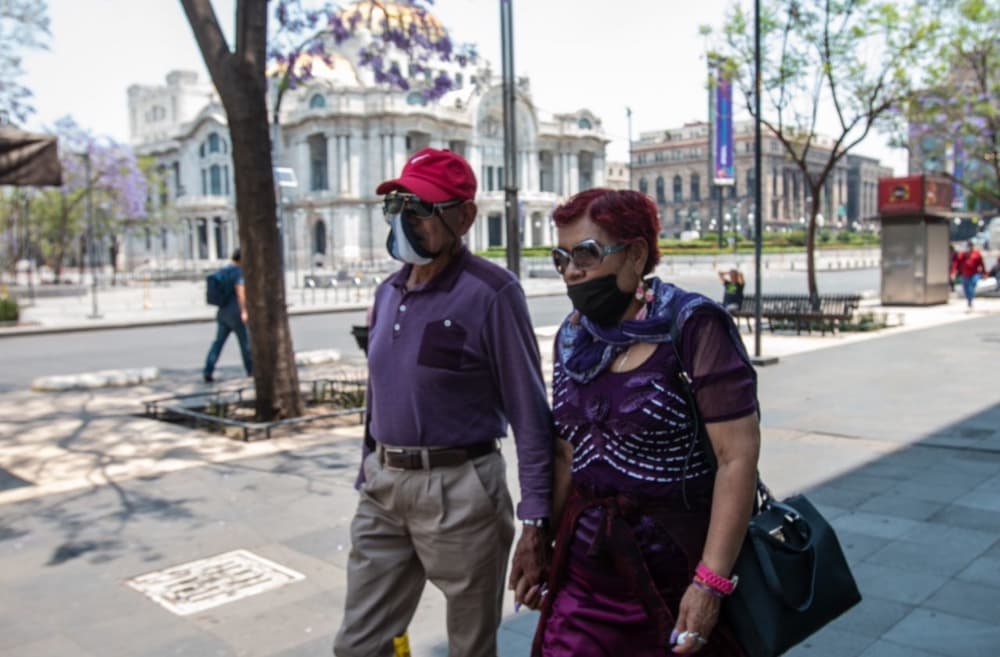 apoyo a adultos mayores