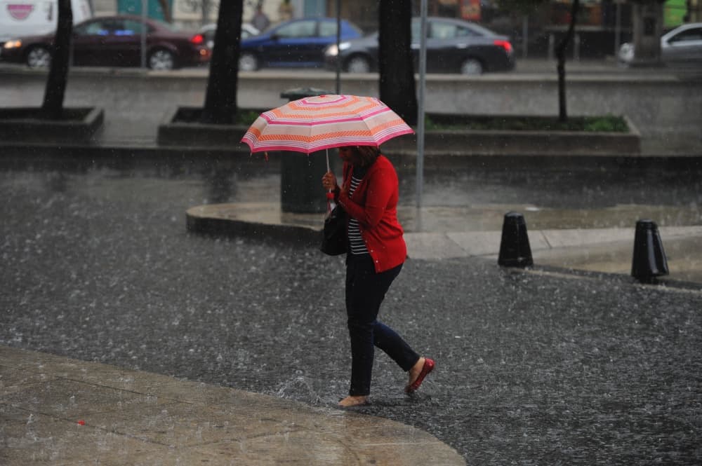 lluvia y posible caída de granizo