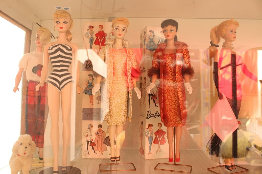 Celebra el 10 aniversario del MUJAM con una exposición de Barbie