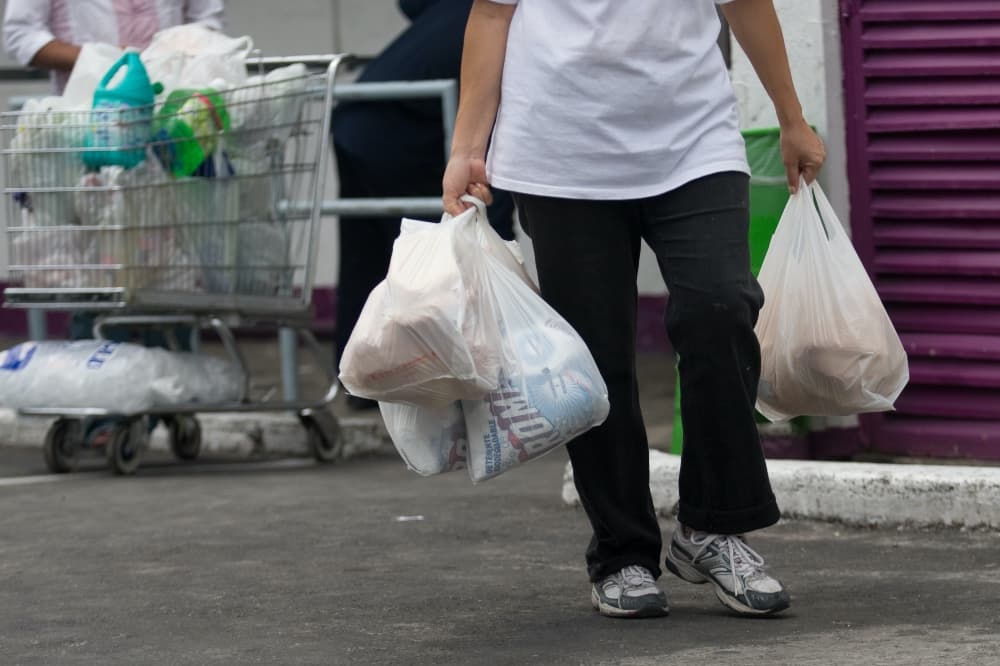 operativos contra las bolsas