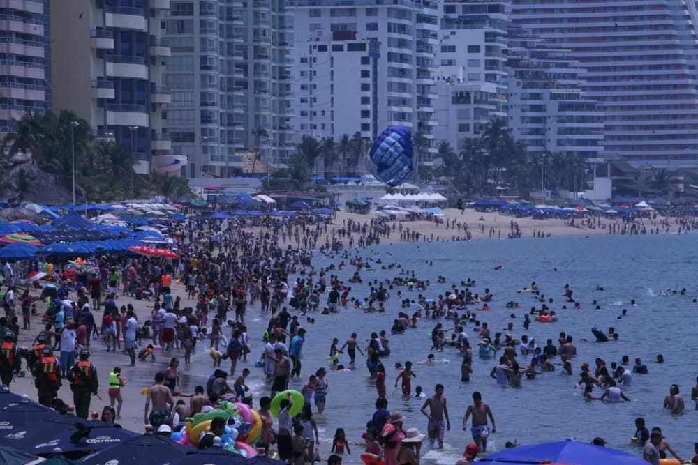 viajes gratis a personas de escasos recursos