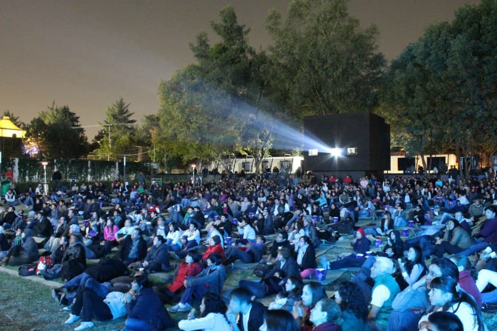 foro al aire libre en la cineteca