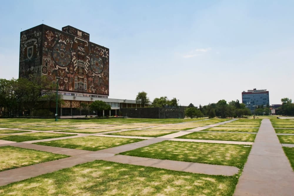 Una alumna del segundo semestre de la Escuela Nacional de Trabajo Social (ENTS) de la UNAM fue víctima de agresión sexual en los baños de CU