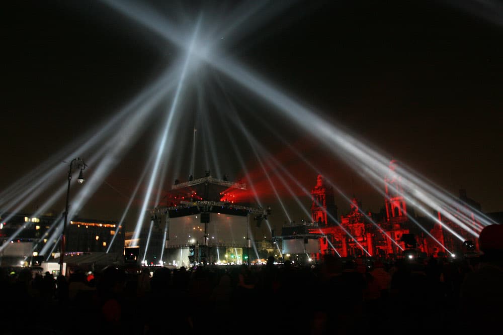 homenaje a josé josé en el zócalo