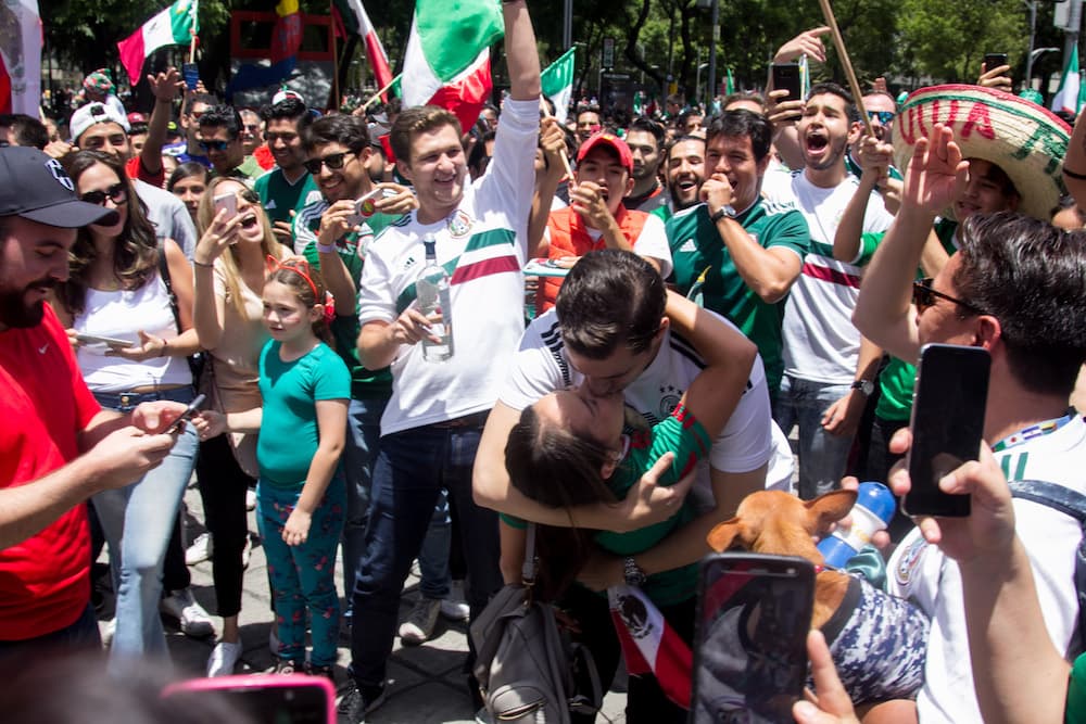 matrimonio en el Ángel de la Independencia