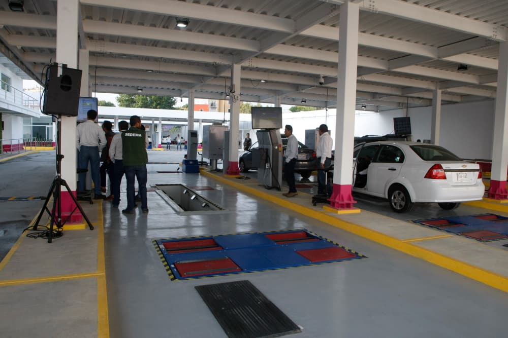 filas en los verificentros