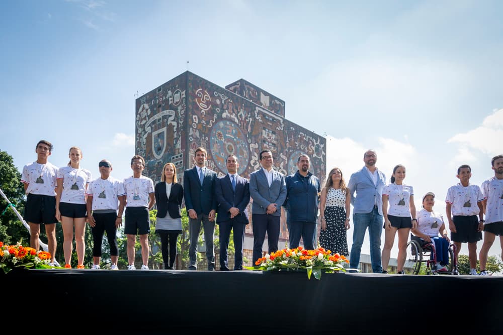 ¡Córrele por ellas! Así será la playera y medalla del Maratón CDMX