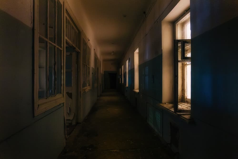 recorrido por la clínica embrujada en la Roma