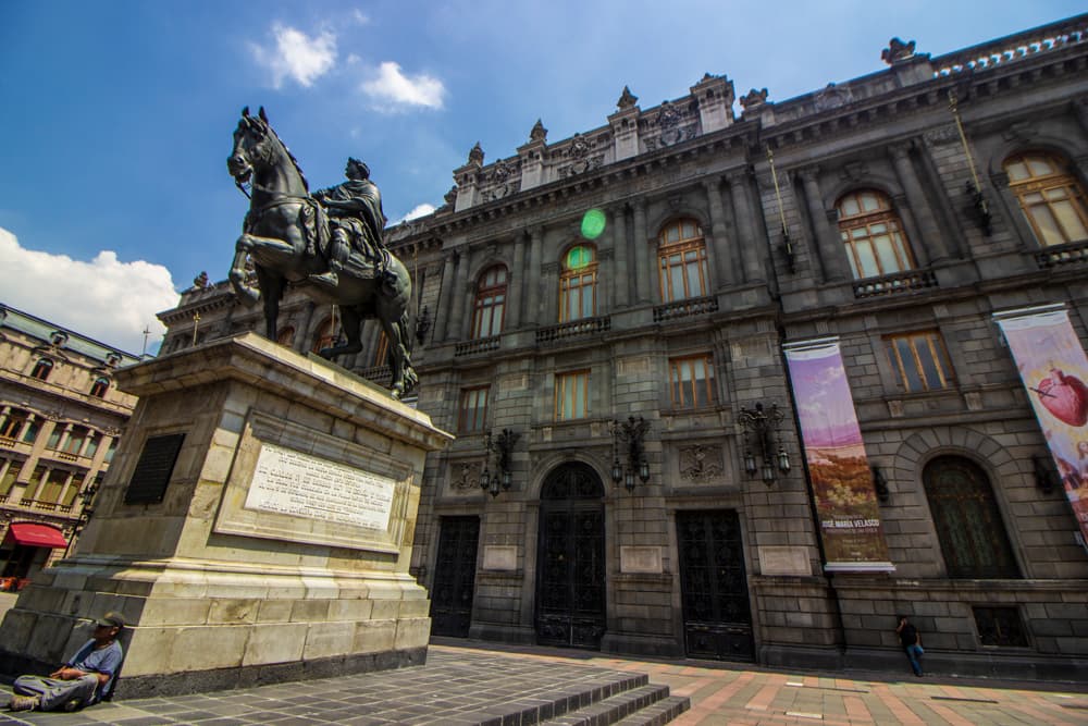 museo de sitio del munal