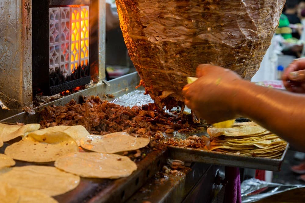 INVENTORES DEL TACO AL PASTOR