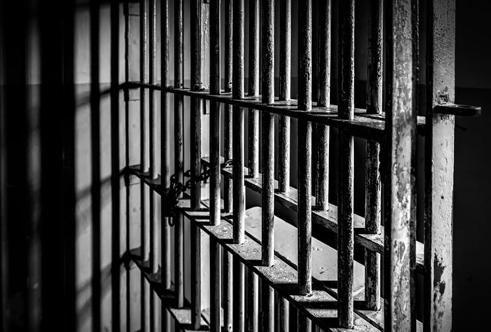 En helicóptero o vestido de mujer: escapes de prisión en CDMX insólitos