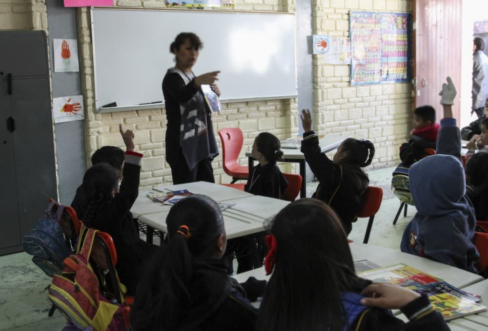 Más dinero y desayunos en escuelas de educación básica de la CDMX