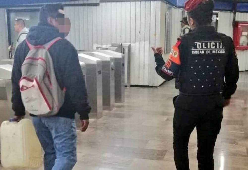 prohiben entrar al metro con gasolina