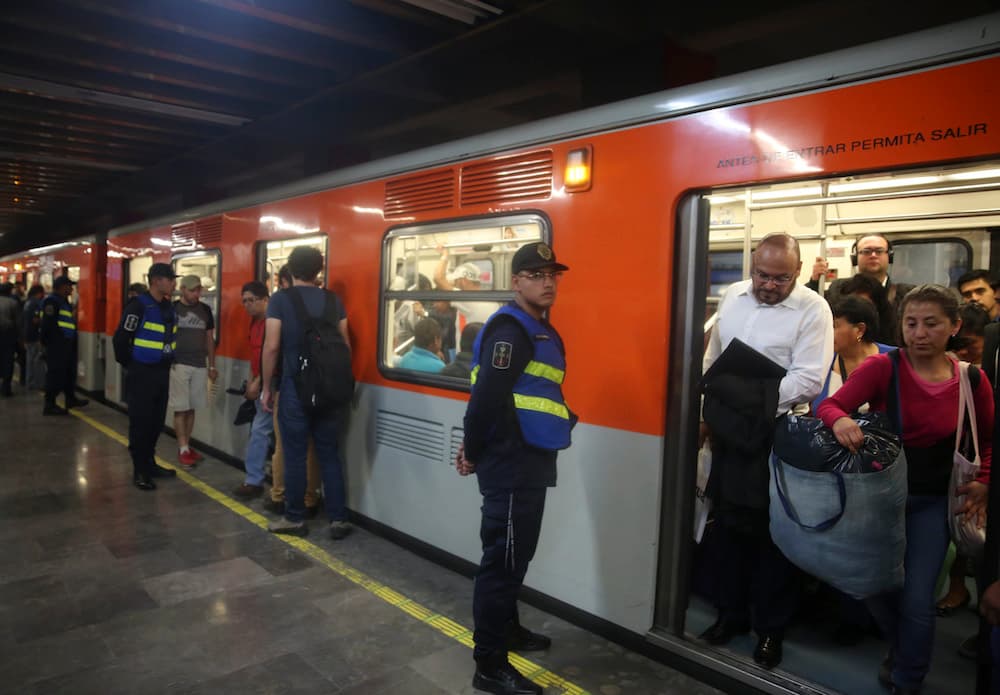 matan a jefe de estación de la Línea 2