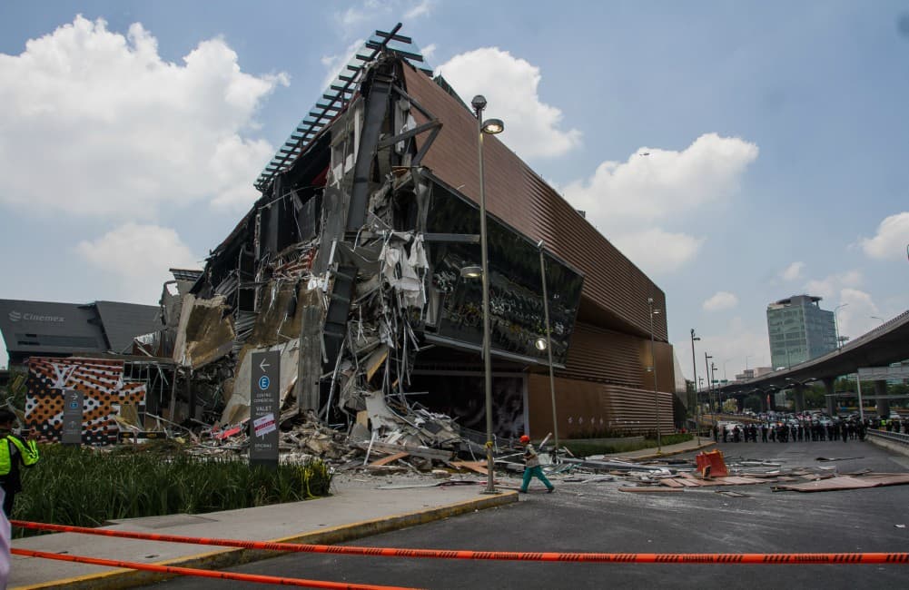Esto fue lo que ocasionó el derrumbe en Artz Pedregal