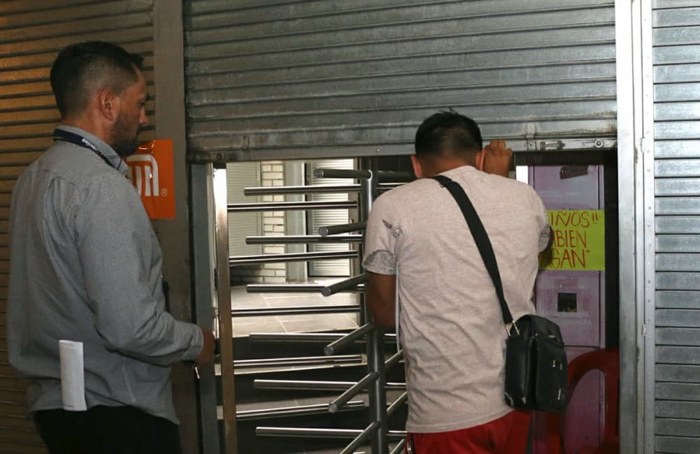 ¿Por qué cerraron dos baños en el Metro de la CDMX?