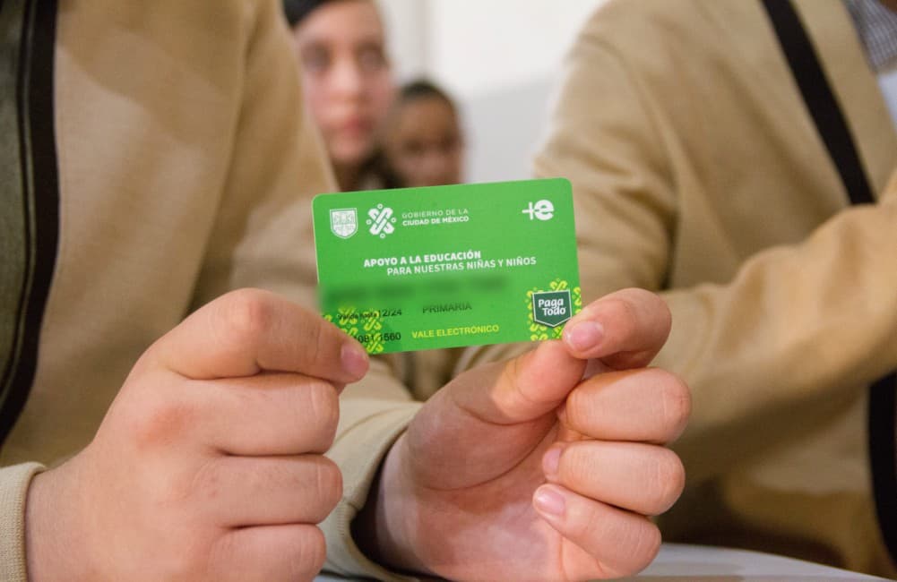 ¿De cuánto será el apoyo para útiles escolares en la CDMX?