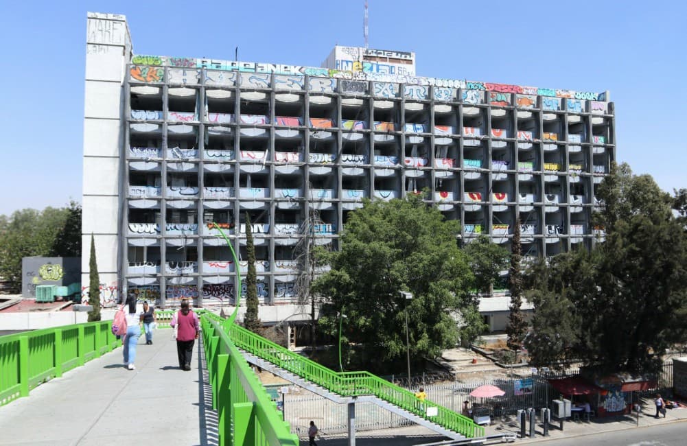 inicia demolición de la clínica 25 del IMSS