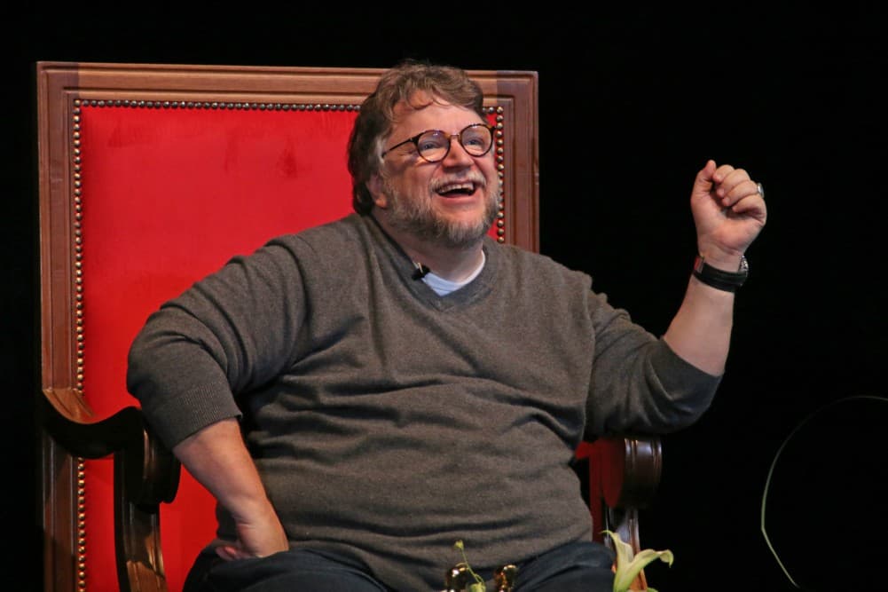 trabajar con guillermo del toro