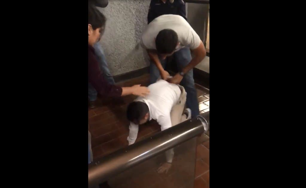 golpiza en el metro