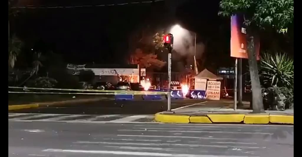 vandalizan instalaciones de ciudad universitaria