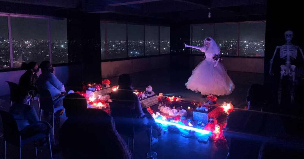 leyendas difuntos torre latino