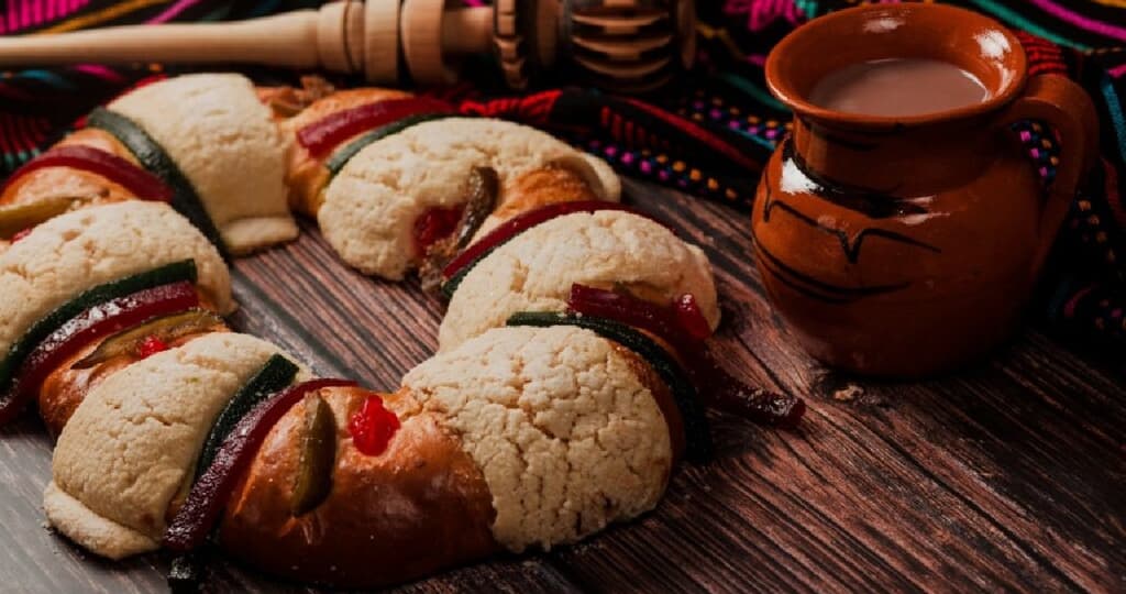festiva de la rosca de reyes atolito y chocolatito