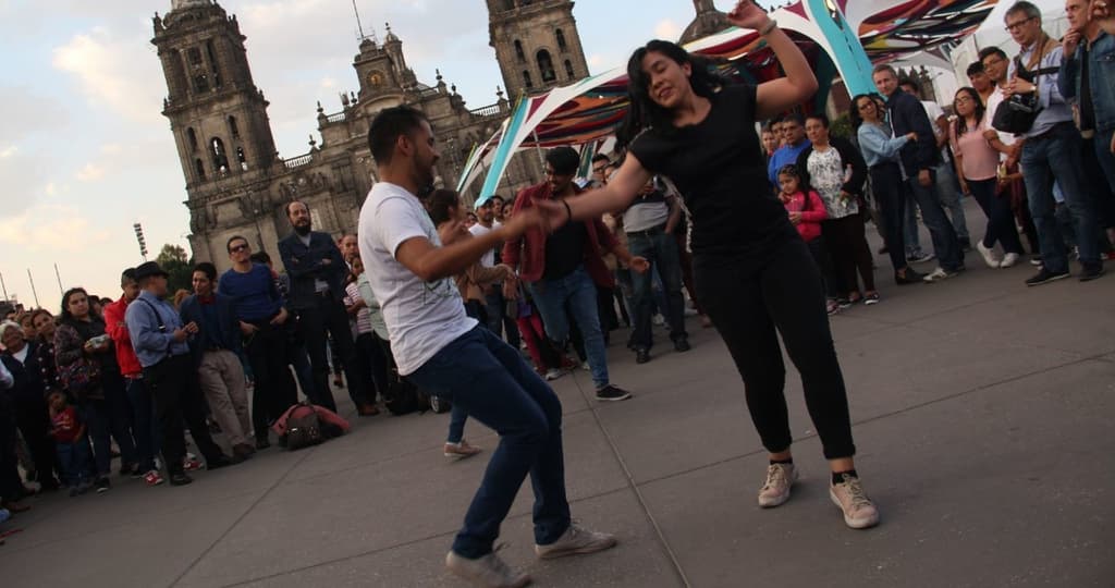 Zócalo de CDMX tendrá sonideros, danzón y karaoke