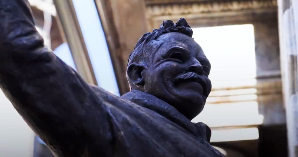 Estatua de Pancho Villa en el Centro Histórico de CDMX