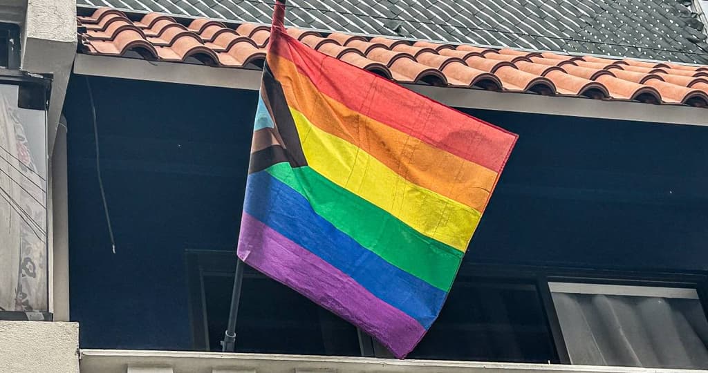 Comunidad LGBT apoya a víctimas de Ecosig