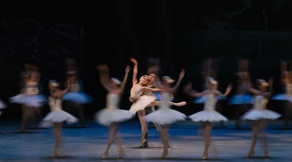 El Lago de los cisnes regresa al Auditorio Nacional en una función única e inolvidable | Foto: CND / García-Jáuregui