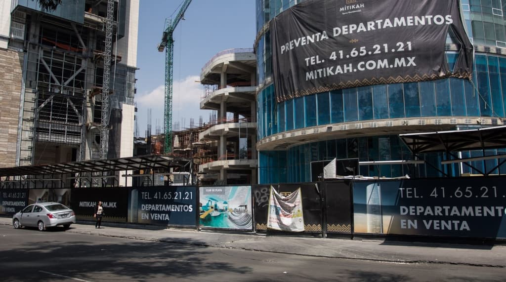 deprimido vial en Xoco